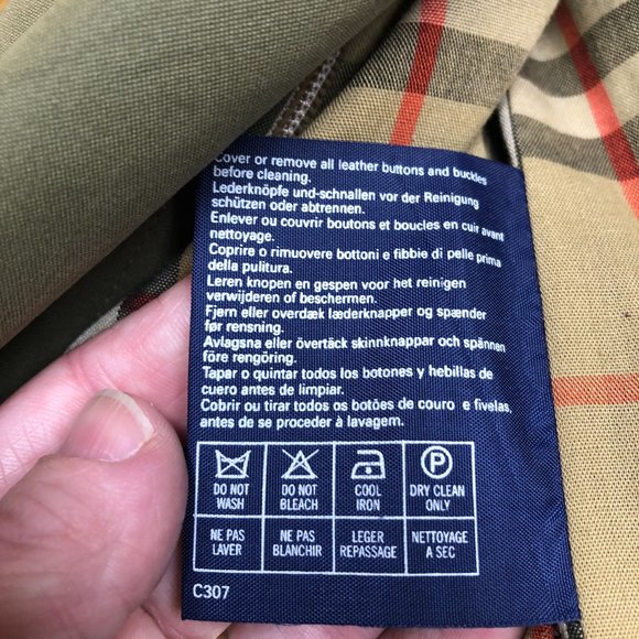 Vintage Burberry's Mens 42 Trench Coat Belted - Picture 12 of 12